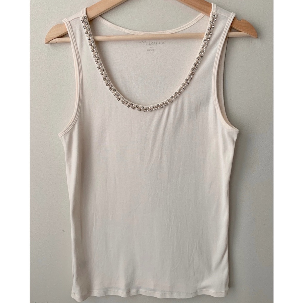 Ann Taylor • M • Bling/Pearl Embellished Tank Top